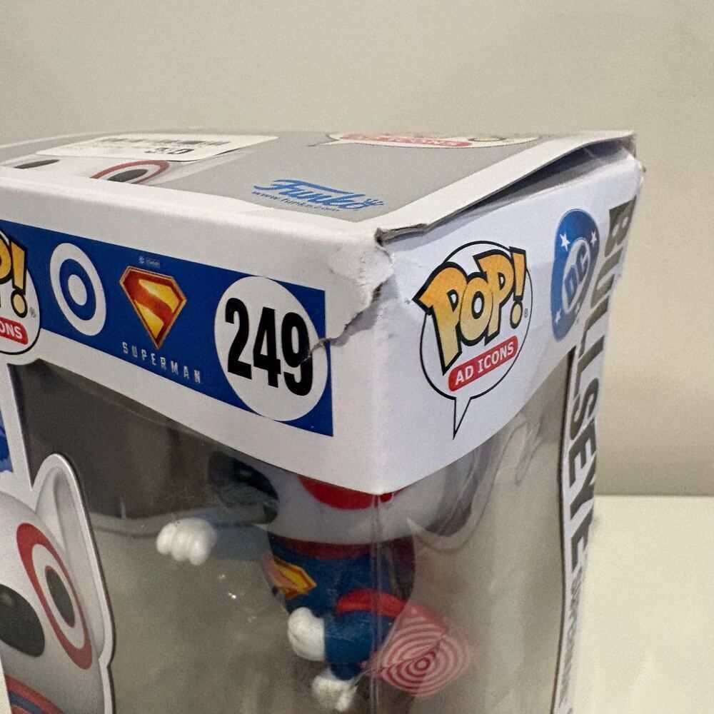 Target Bullseye as Superman Funko Pop 249 - Picture 3 of 10